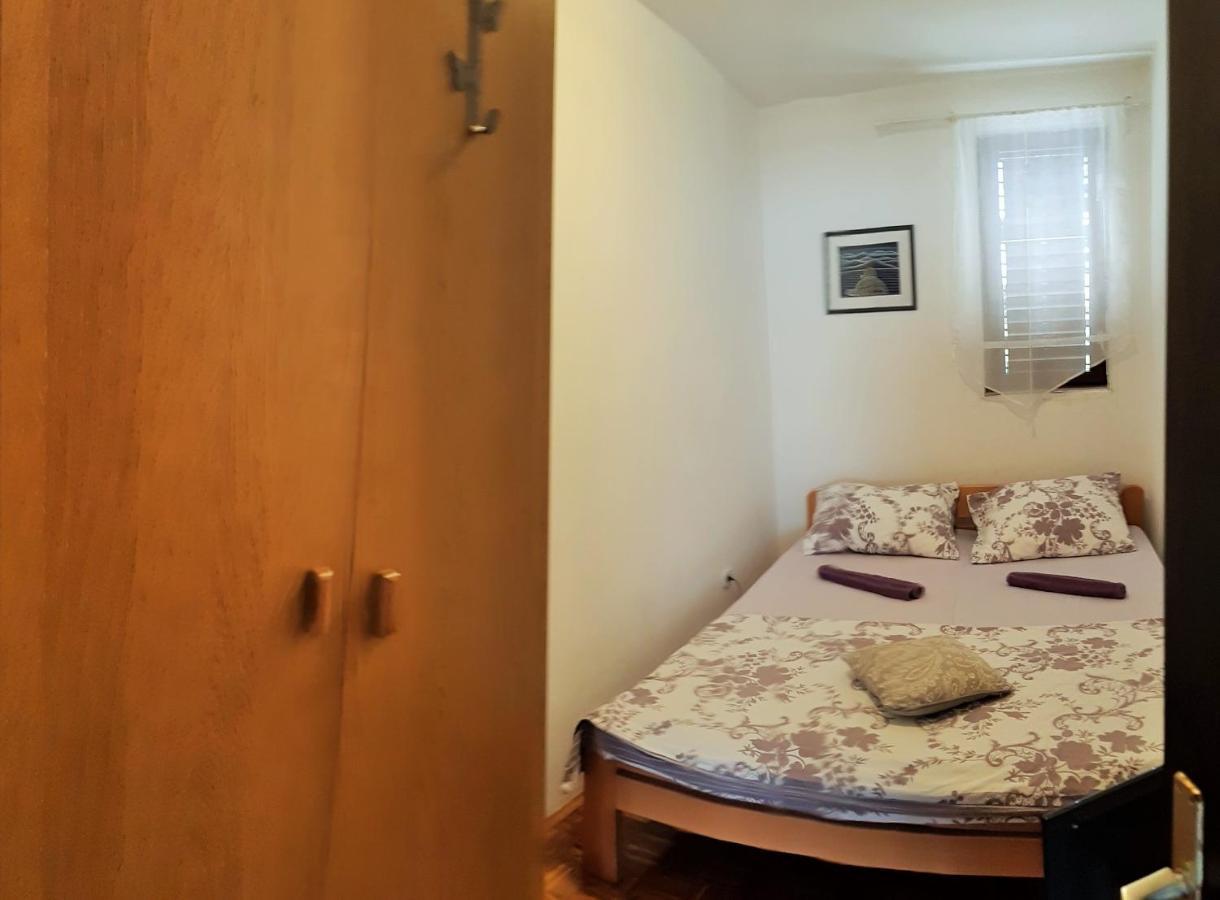 Dalmatino Apartmani Вир Экстерьер фото