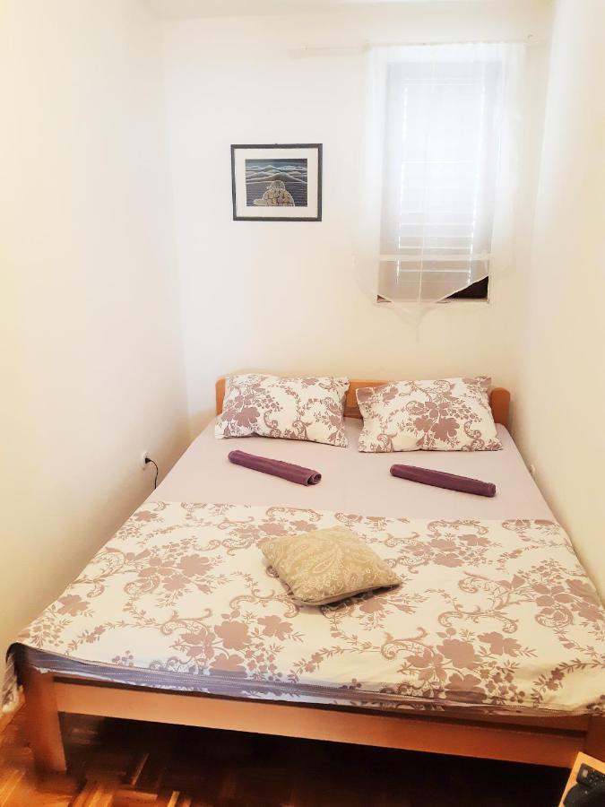 Dalmatino Apartmani Вир Экстерьер фото