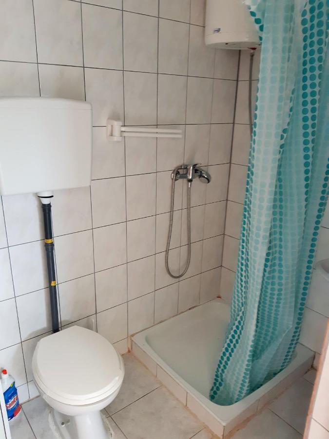 Dalmatino Apartmani Вир Экстерьер фото